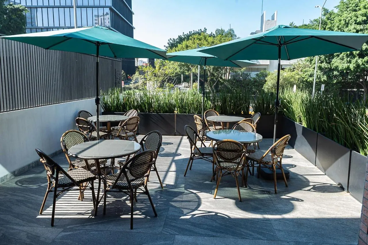 Fulton Business Luxury Hotel Guadalajara